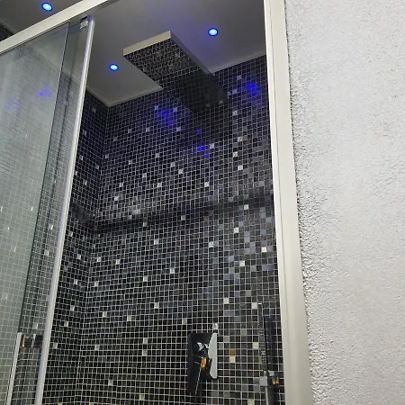 Apartament Manu's Guest *